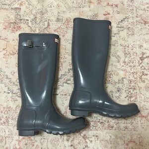 BRAND NEW Hunter Tall Rain Boots in Navy